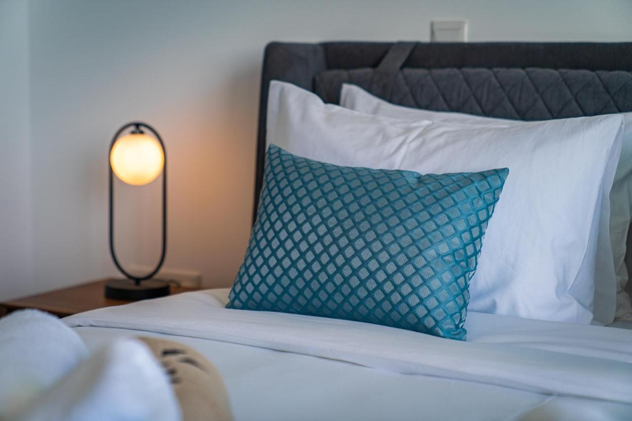The Palmiers Aparthotel Paphos ภายนอก รูปภาพ