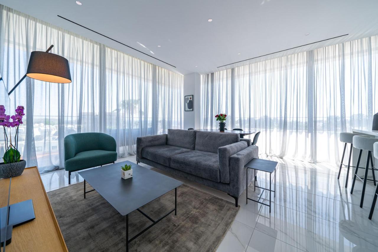 The Palmiers Aparthotel Paphos ภายนอก รูปภาพ