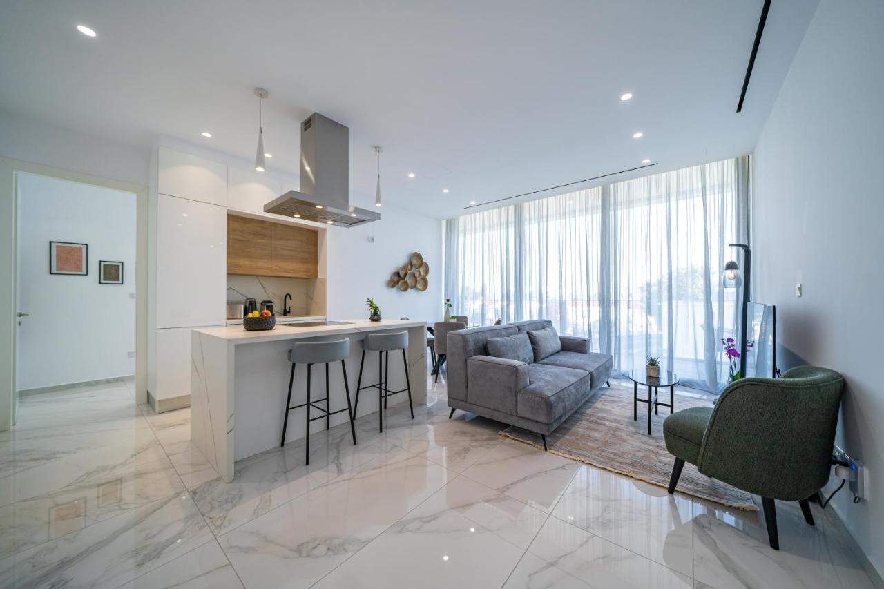The Palmiers Aparthotel Paphos ภายนอก รูปภาพ