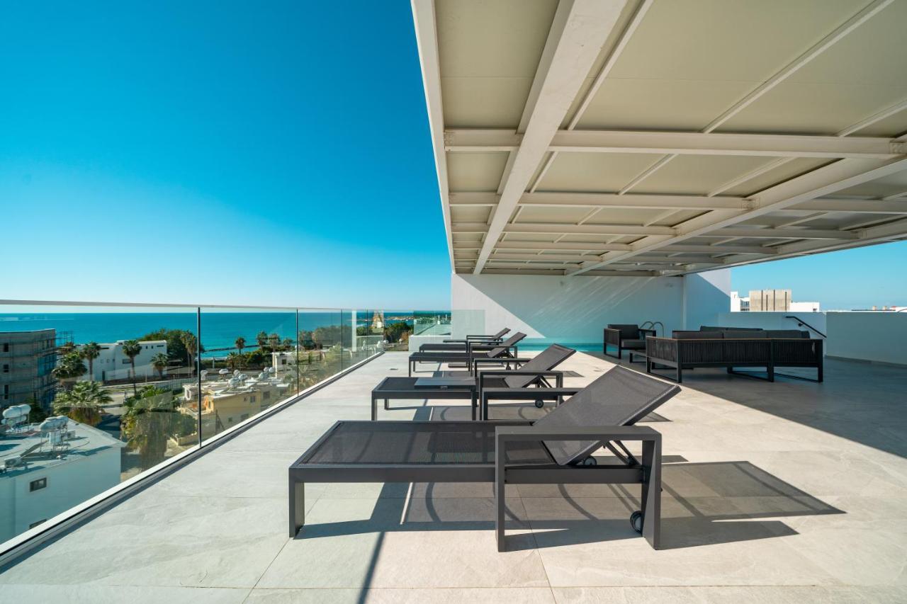 The Palmiers Aparthotel Paphos ภายนอก รูปภาพ